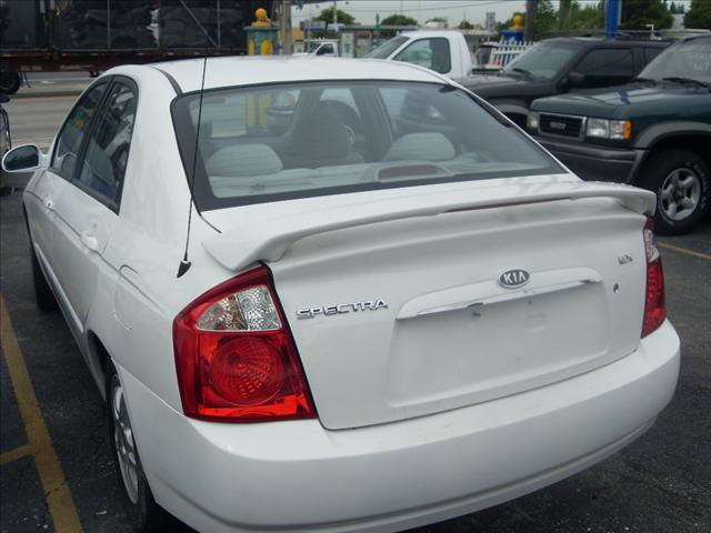 2004 Kia Spectra Unknown
