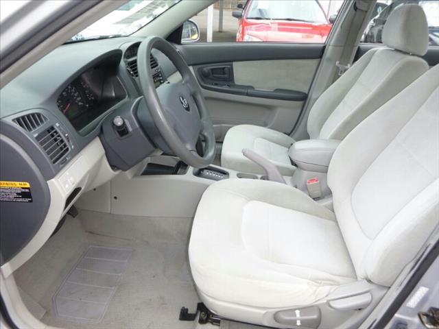 2004 Kia Spectra Open-top