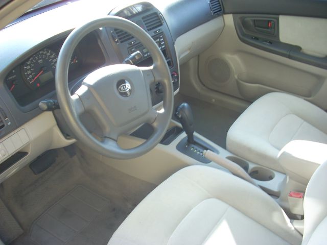 2004 Kia Spectra Open-top