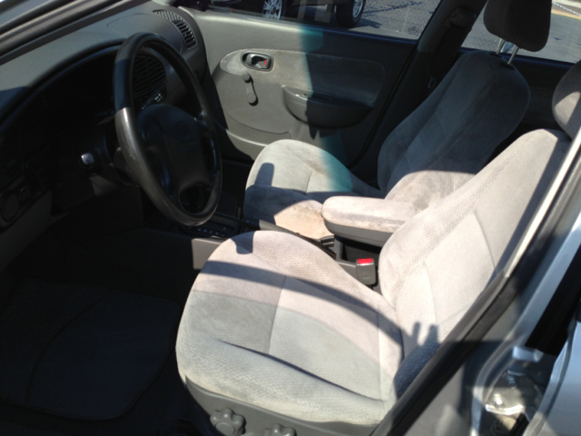 2004 Kia Spectra XLS