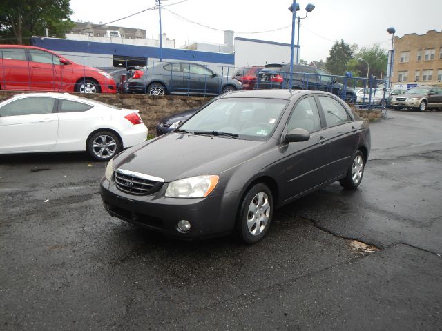 2004 Kia Spectra 4DR SE (roof)