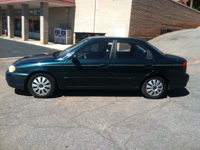 2004 Kia Spectra Touring W/nav.sys