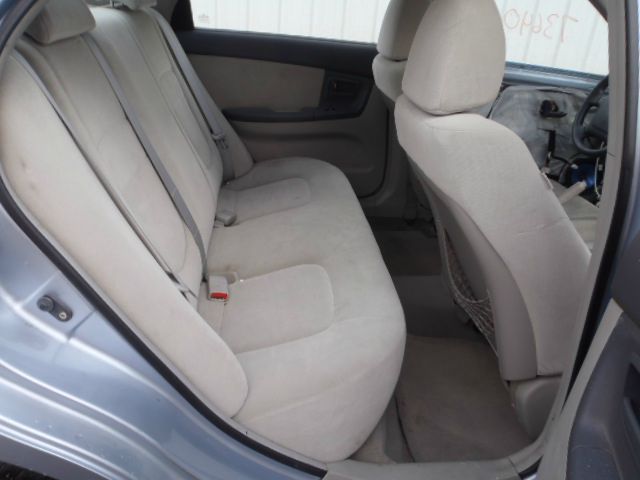 2005 Kia Spectra Open-top
