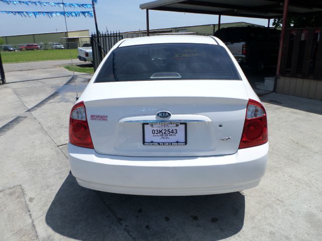 2005 Kia Spectra Open-top