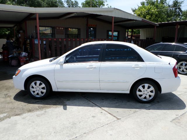 2005 Kia Spectra Open-top