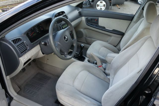 2006 Kia Spectra Open-top