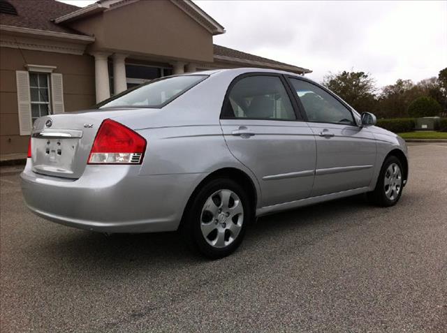2007 Kia Spectra Open-top