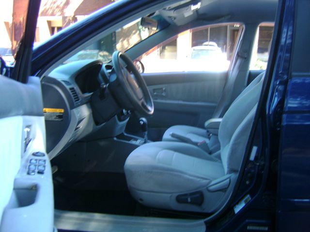 2007 Kia Spectra Open-top