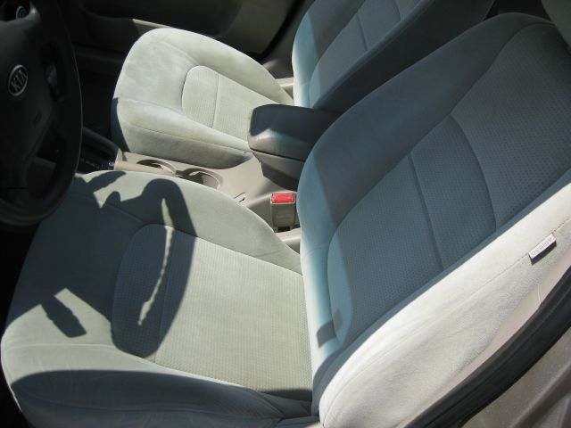 2008 Kia Spectra Open-top