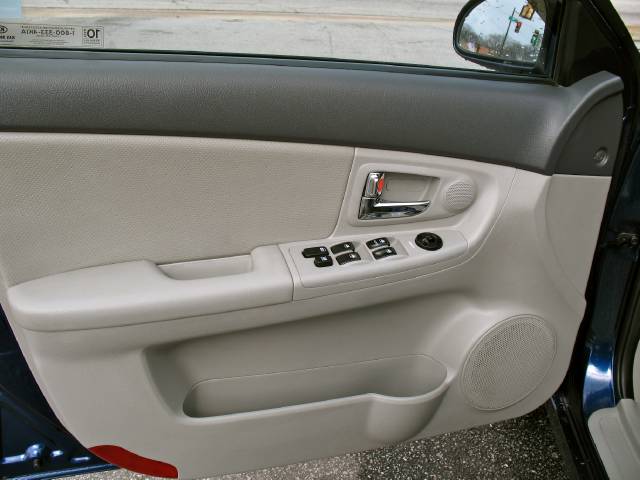 2008 Kia Spectra Open-top