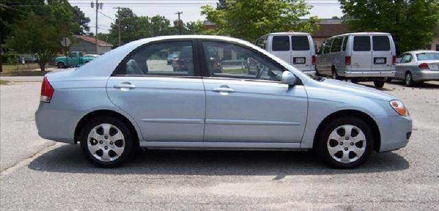 2008 Kia Spectra ZQ8 LS