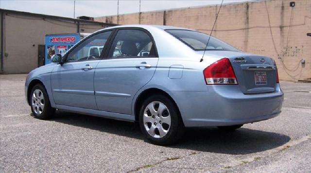 2008 Kia Spectra ZQ8 LS