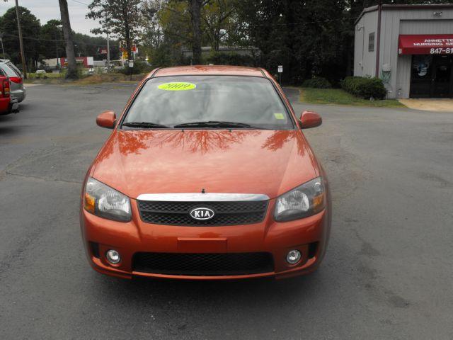 2009 Kia Spectra AWD, REAR DVD, Navigation, 3RD ROW, Mem/heat Seats