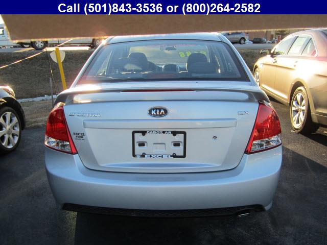 2009 Kia Spectra AWD, REAR DVD, Navigation, 3RD ROW, Mem/heat Seats