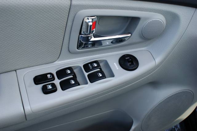 2009 Kia Spectra Open-top