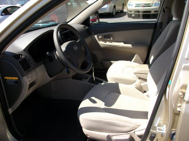 2009 Kia Spectra Open-top