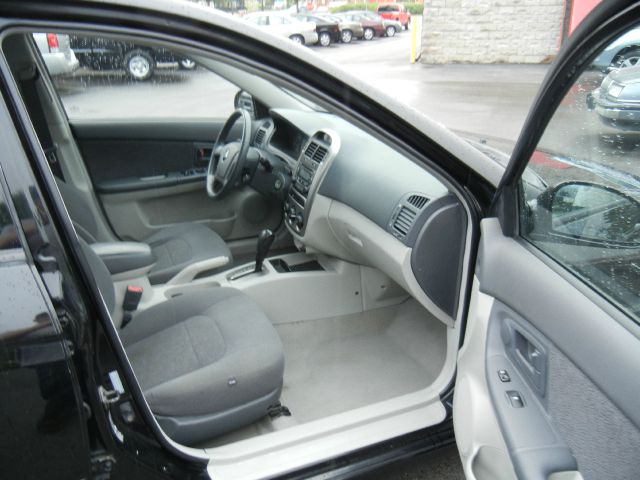 2005 Kia Spectra5 Unknown