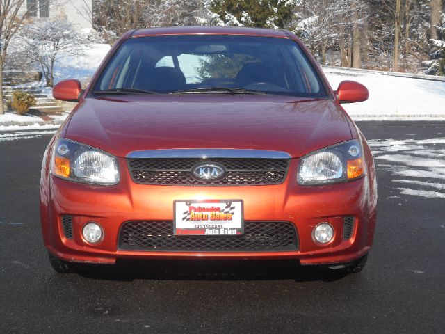 2008 Kia Spectra5 AWD, REAR DVD, Navigation, 3RD ROW, Mem/heat Seats