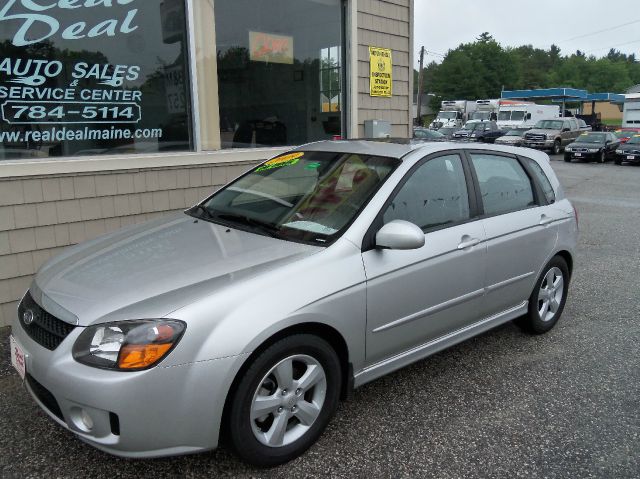 2009 Kia Spectra5 AWD, REAR DVD, Navigation, 3RD ROW, Mem/heat Seats