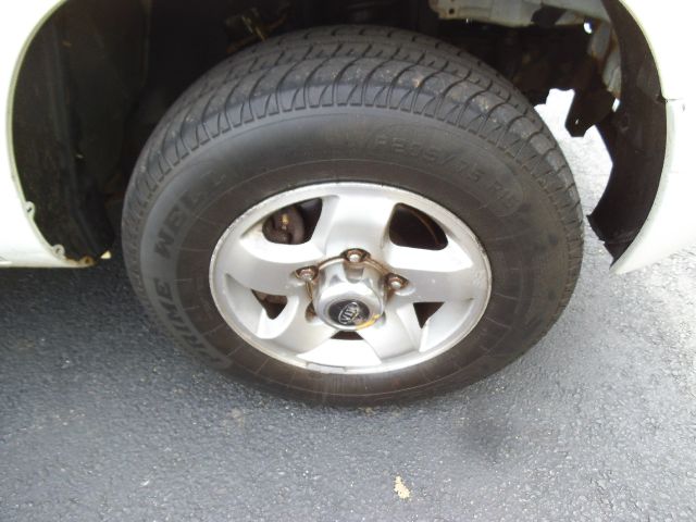 2000 Kia Sportage Volante S