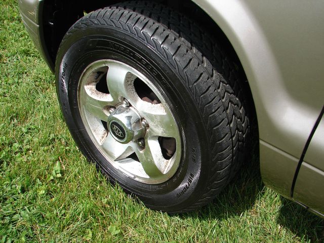 2001 Kia Sportage Volante S