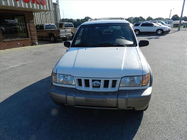 2002 Kia Sportage Standard 4X4 Hardtop