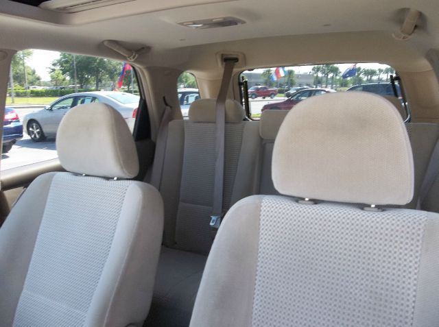 2005 Kia Sportage 2500 SLE Four-wheel Drive