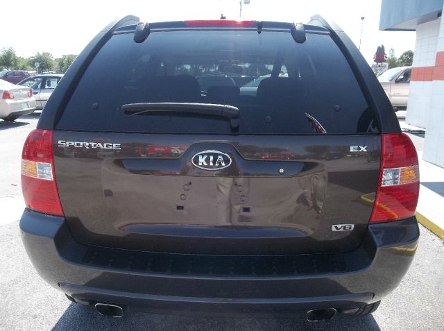2005 Kia Sportage 2500 SLE Four-wheel Drive