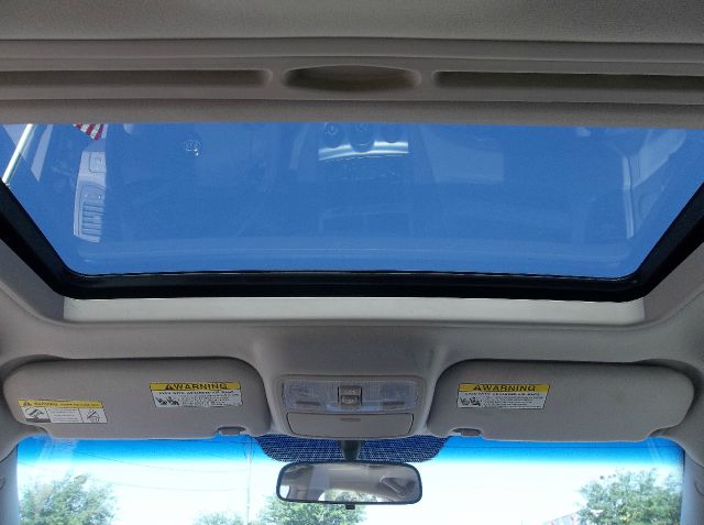 2005 Kia Sportage 2500 SLE Four-wheel Drive