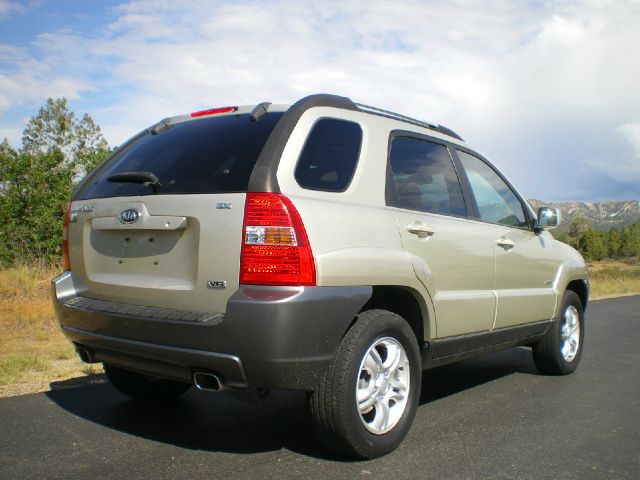 2005 Kia Sportage GT Moonroof