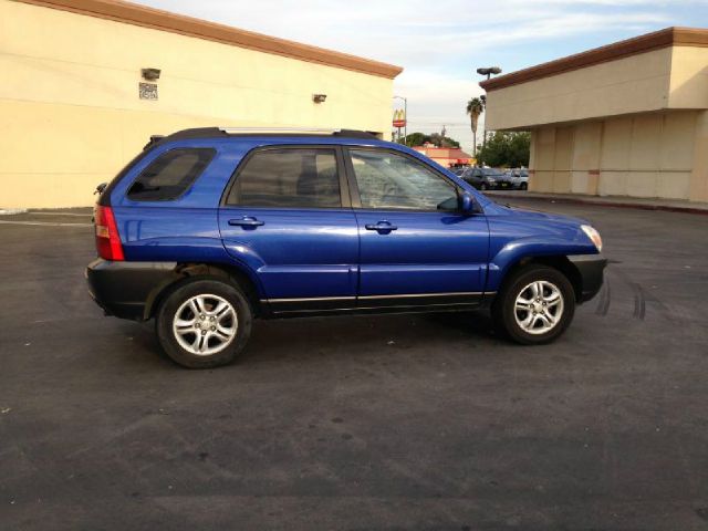 2005 Kia Sportage 2500 SLE Four-wheel Drive