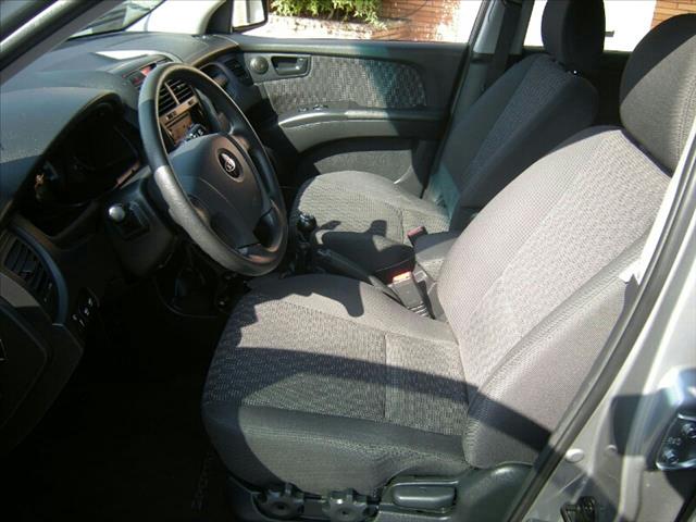 2006 Kia Sportage Unknown