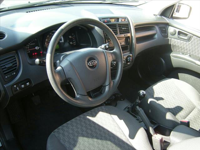 2006 Kia Sportage Unknown