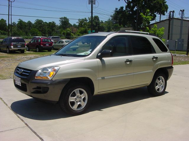 2006 Kia Sportage 4x4 Styleside Lariat