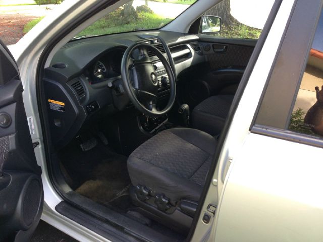 2006 Kia Sportage 4x4 Styleside Lariat
