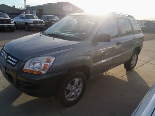 2007 Kia Sportage E320 4dr Sdn 3.2L Sedan