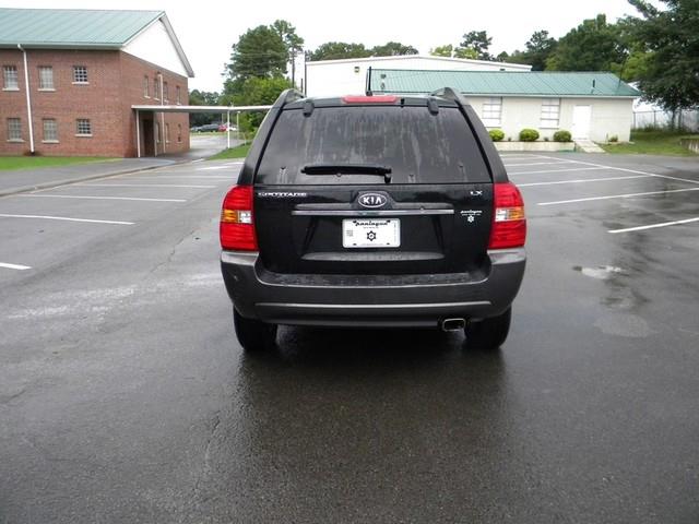 2007 Kia Sportage Elk Conversion Van