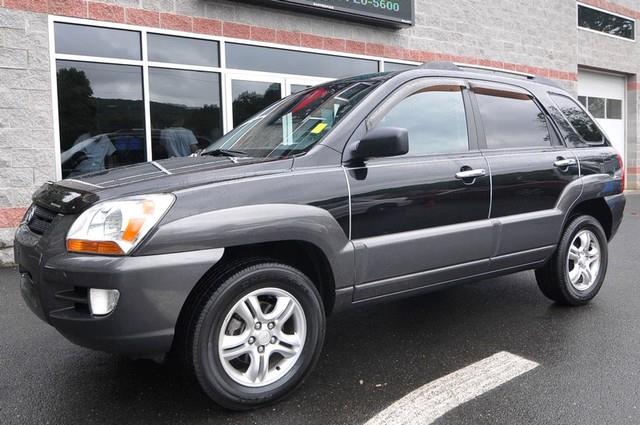 2007 Kia Sportage Elk Conversion Van