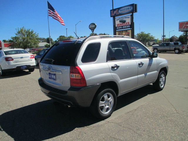 2008 Kia Sportage E320 4dr Sdn 3.2L Sedan