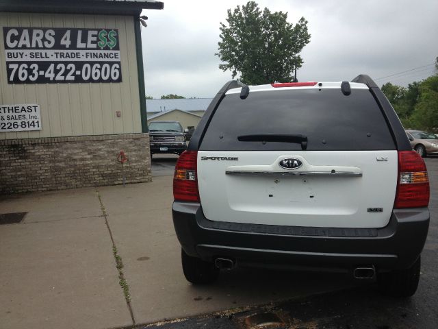 2008 Kia Sportage E350 15 Passanger Van XLT