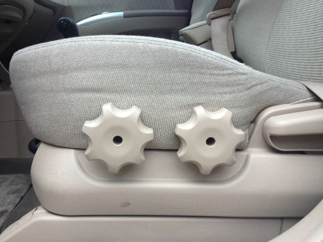 2008 Kia Sportage E350 15 Passanger Van XLT