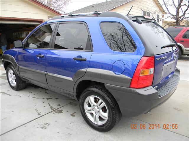 2008 Kia Sportage Elk Conversion Van
