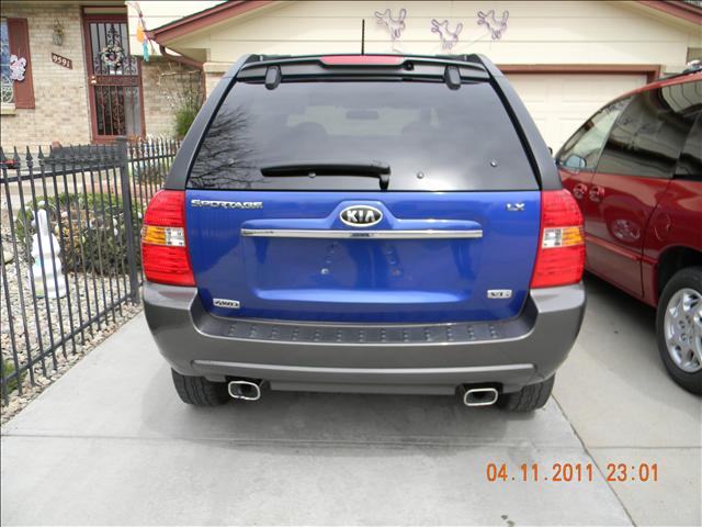 2008 Kia Sportage Elk Conversion Van