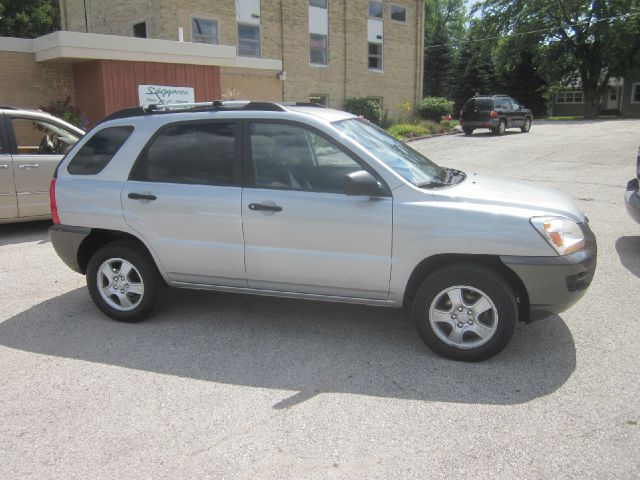 2008 Kia Sportage E320 4dr Sdn 3.2L Sedan