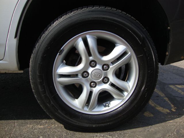 2008 Kia Sportage E350 15 Passanger Van XLT