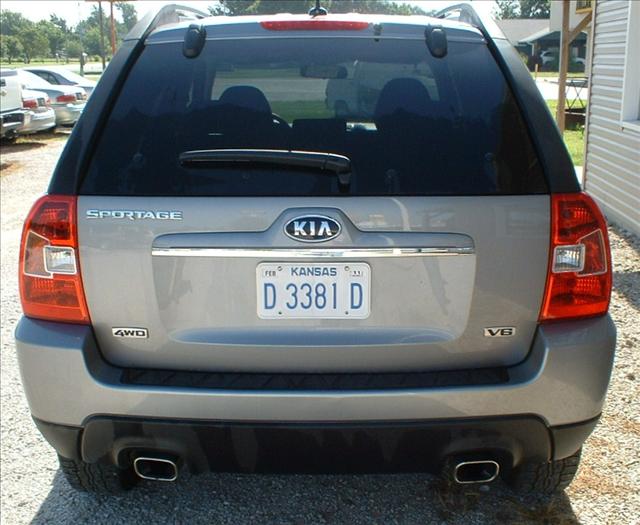 2010 Kia Sportage Elk Conversion Van