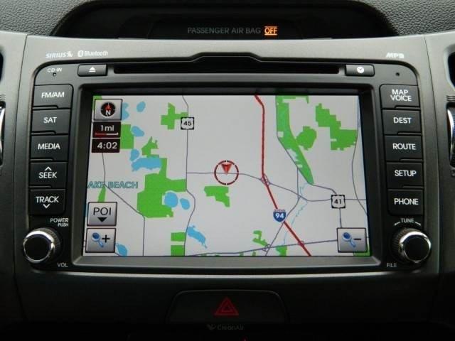 2011 Kia Sportage AWD, REAR DVD, Navigation, 3RD ROW, Mem/heat Seats