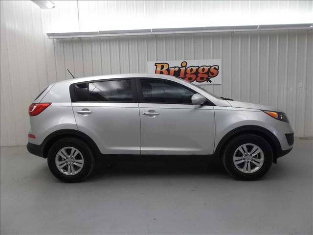 2011 Kia Sportage 2 Dr SC2 Coupe