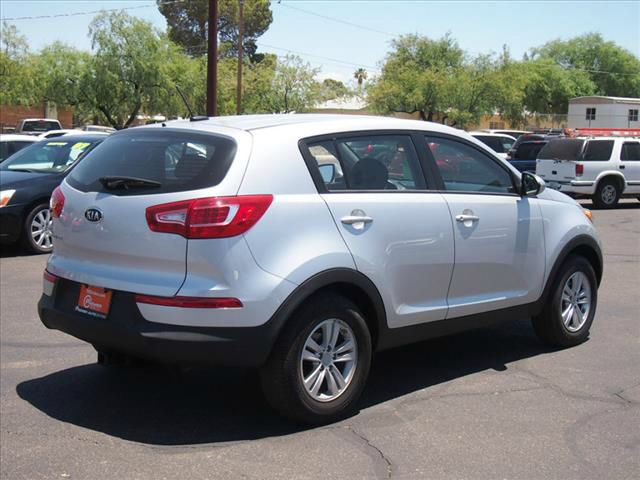 2012 Kia Sportage Quad Coupe 3