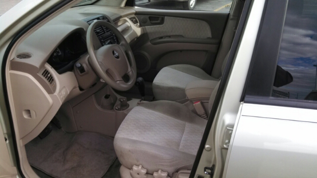 2005 Kia Unspecified Unknown